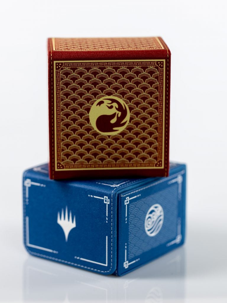 Red and blue DOMARU Avatar boxes, showing the designs