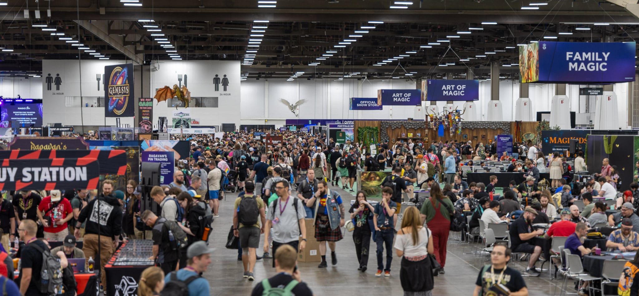 Every section of MagicCon: Vegas was buzzing with attendees all weekend.